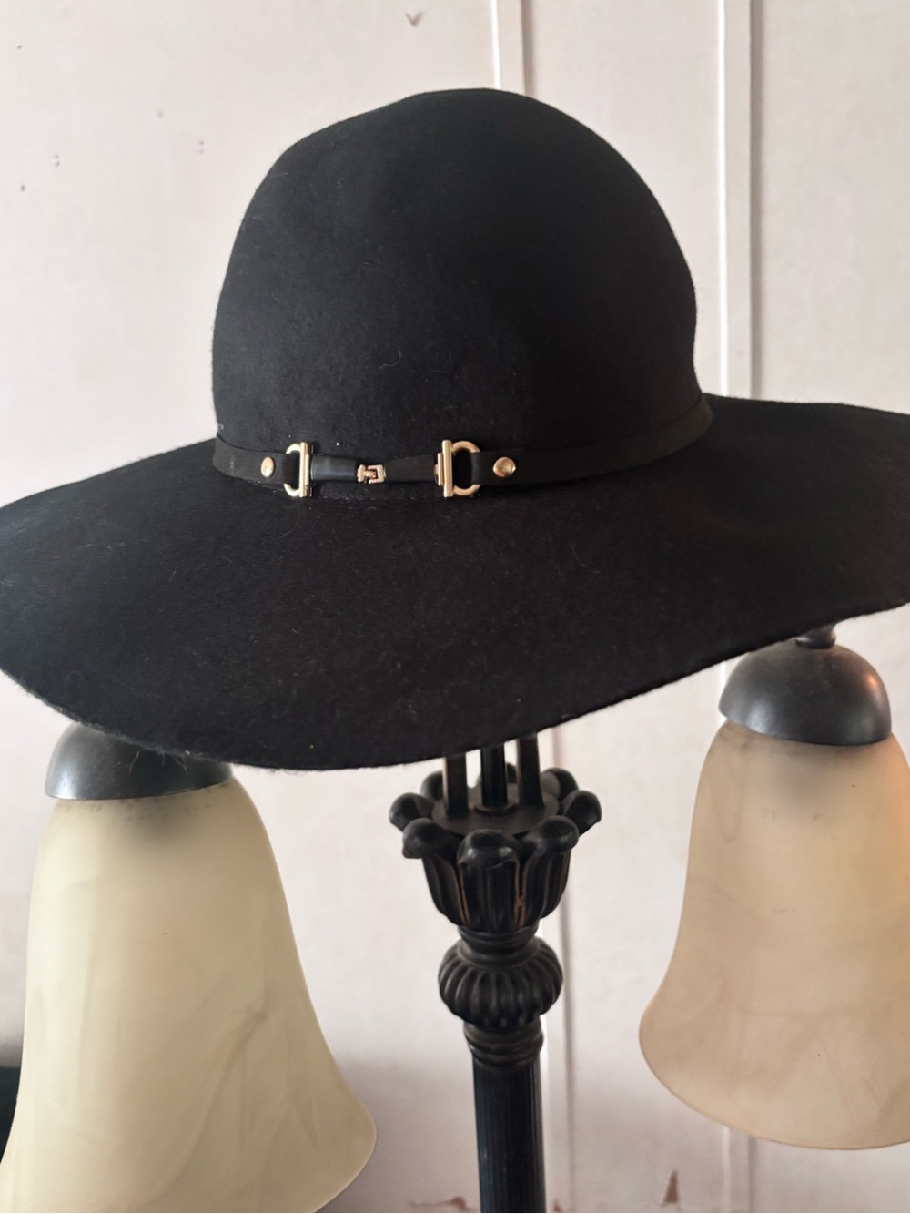 Justfab Black Wide-Brim Felt Hat with Gold Accent